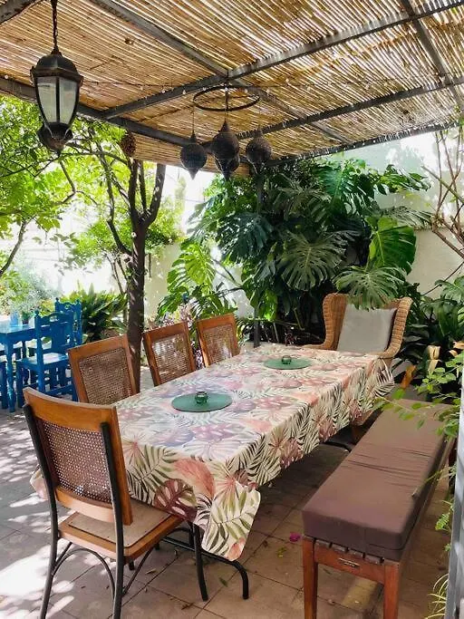 Nyaraló Charming 4 Bedroom Village Home With Patio Mijas