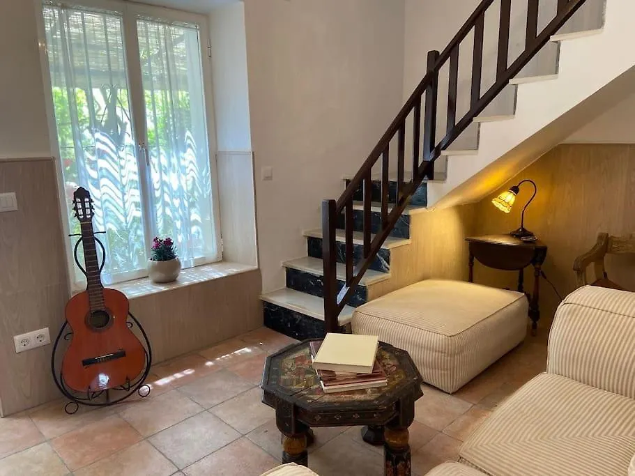 Charming 4 Bedroom Village Home With Patio Mijas 0*,  Spanyolország